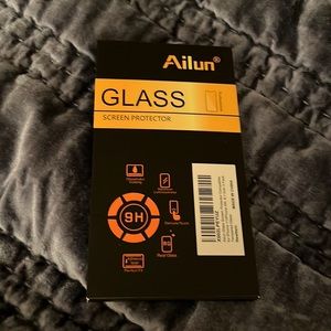 NWT Aliun Glass Screen Protector Compatible for iPhone 11/Phone XR, 6.1 in. 3 pk